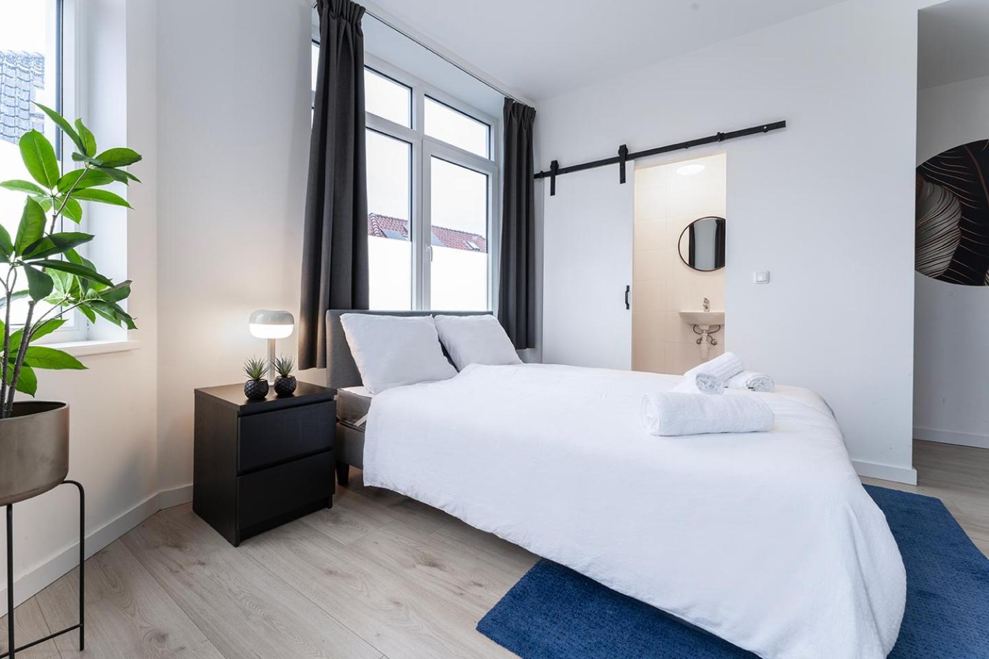 Holiday home Minimalist-bed And Coffee Near 013 With Kitchen Tilburg